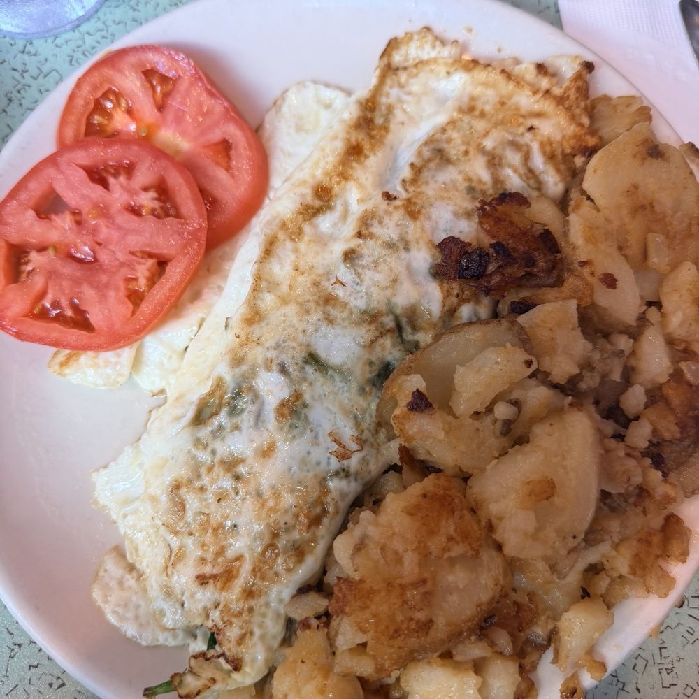 P&G's Pamela's Diner - White Veggie Omelet with ham - Breakfast & Brunch Near Me - Pittsburgh, Pennsylvania P&G's Pamela's Diner - White Veggie Omelet with ham - Breakfast & Brunch Near Me - Pittsburgh, Pennsylvania
