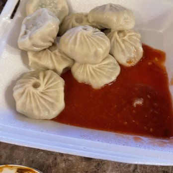 Himalayan Cafe - Chicken Momos, looks frozen premade - Indian Near Me - Renton, Washington