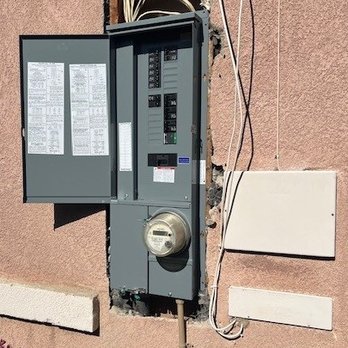 Elias Electric - 200amp panel change Hemet - Electricians Near Me Elias Electric - 200amp panel change Hemet - Electricians Near Me