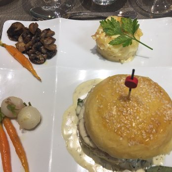 La Table des Dombes - Restaurants Near Me - Miribel, 01