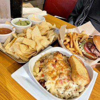 Chili's - Cajun Pasta (front), Just Bacon Burger* (back), Chips & Dip Trio (left) | IG: @nomwithelaine - American Near Me - Fremont, California Chili's - Cajun Pasta (front), Just Bacon Burger* (back), Chips & Dip Trio (left) | IG: @nomwithelaine - American Near Me - Fremont, California