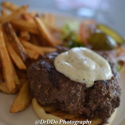Melao Bistro - Amazing burger
