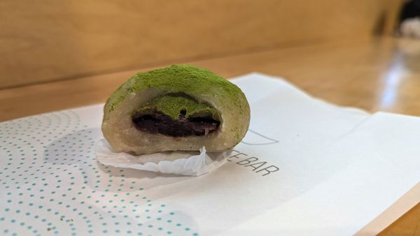 NEO COFFEE BAR BAY X COLLEGE by null