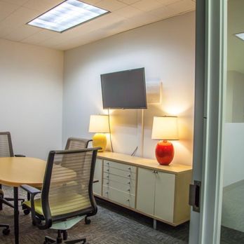 SOMAcentral - One of our meeting rooms. - Shared Office Spaces Near Me - San Francisco, California SOMAcentral - One of our meeting rooms. - Shared Office Spaces Near Me - San Francisco, California
