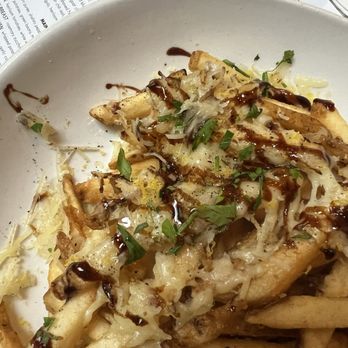 Town Hall - French Fries - New American Near Me - Jacksonville, Florida