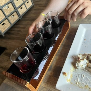 jojo Bistro & Wine Bar - Webster - Wine flight - Pizza Near Me - Webster, New York jojo Bistro & Wine Bar - Webster - Wine flight - Pizza Near Me - Webster, New York