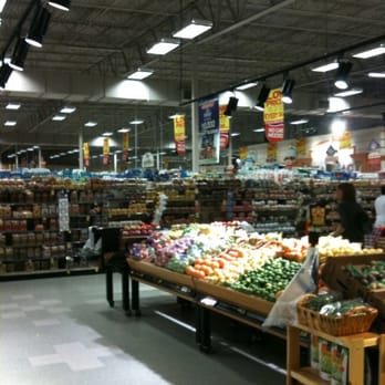 Albertsons - a produce section of a grocery store - Grocery Near Me - Tucson, Arizona Albertsons - a produce section of a grocery store - Grocery Near Me - Tucson, Arizona
