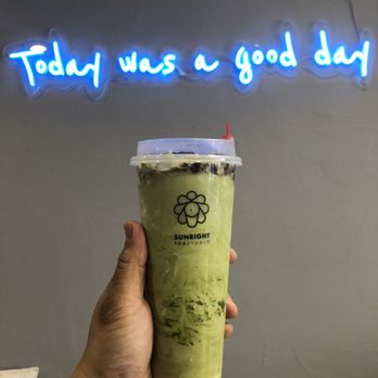 Sunright Tea Studio - Matcha red bean smoothie - Bubble Tea Near Me - Diamond Bar, California