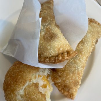 Franchesca’s Empanadas Cafe - Empanadas and the cassava roll - Cafes Near Me - Baltimore, Maryland Franchesca’s Empanadas Cafe - Empanadas and the cassava roll - Cafes Near Me - Baltimore, Maryland