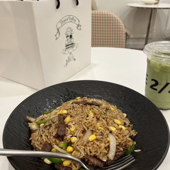 Cafe  2BY2 - Fried Rice With Black Pepper Beef - Desserts Near Me - New York, New York