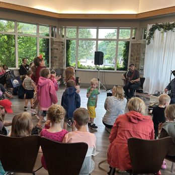 Boerner Botanical Gardens - Margie's Garden musicians for kids - Botanical Gardens Near Me - Hales Corners, Wisconsin