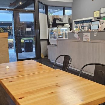 Big Bang Boba & Chicken - Interior - Bubble Tea Near Me - Fairfield, California Big Bang Boba & Chicken - Interior - Bubble Tea Near Me - Fairfield, California