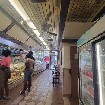 La Dolce Italia - Bakeries Near Me - Forest Hills, New York La Dolce Italia - Bakeries Near Me - Forest Hills, New York