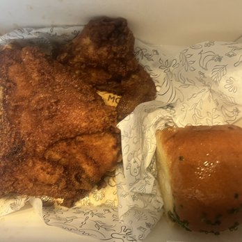 Honeymoon Chicken - Hot Honey Dipped Chicken and Bread - Chicken Shop Near Me - Washington, DC, District of Columbia Honeymoon Chicken - Hot Honey Dipped Chicken and Bread - Chicken Shop Near Me - Washington, DC, District of Columbia