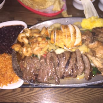 Chevys Fresh Mex - Mixed Grill (dbl meat) - Mexican Near Me - Clifton, New Jersey