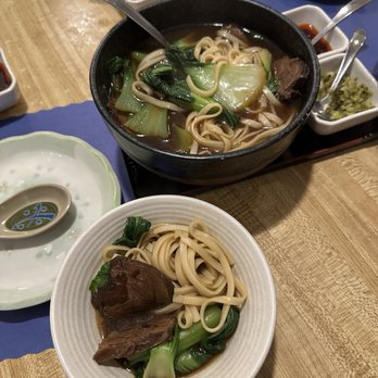 Ray's Café & Teahouse - Taiwanese Rice Noodles - Coffee & Tea Near Me - Philadelphia, Pennsylvania