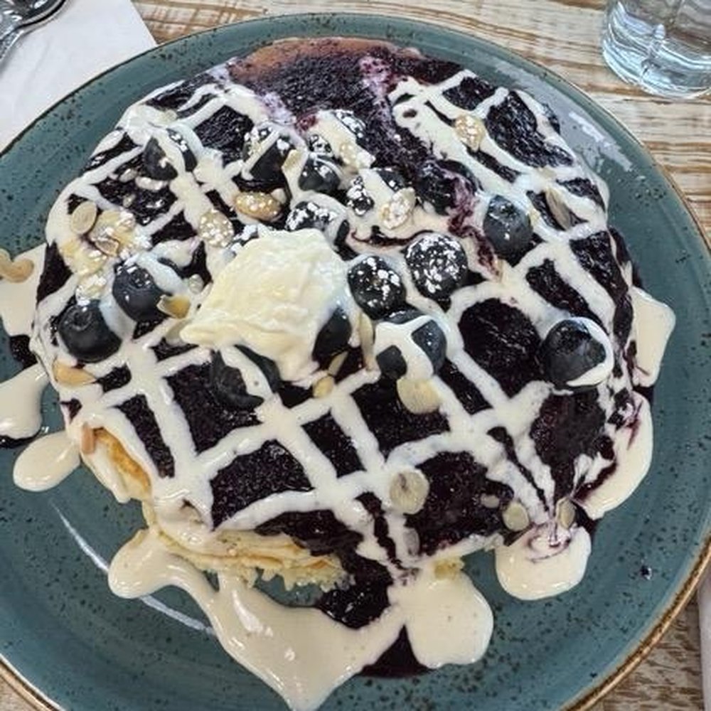 Honey Berry Pancakes and Cafe - Blueberry pancakes - Waffles Near Me - Aurora, Illinois