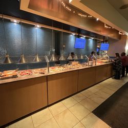 Infinity Buffet at Treasure Bay Casino - Seafood and main entrée station