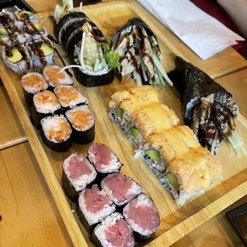 Akino - Sushi Bars Near Me - Elmhurst, New York Akino - Sushi Bars Near Me - Elmhurst, New York