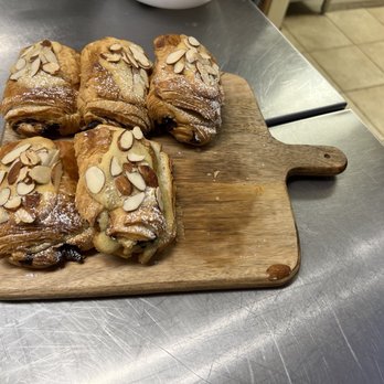 Ake'Larry - Look at that freshly baked almond turnover! - Pasta Shops Near Me - Anaheim, California