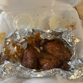 Baroni's Pizza - Wings - Pizza Near Me - Charleston, South Carolina