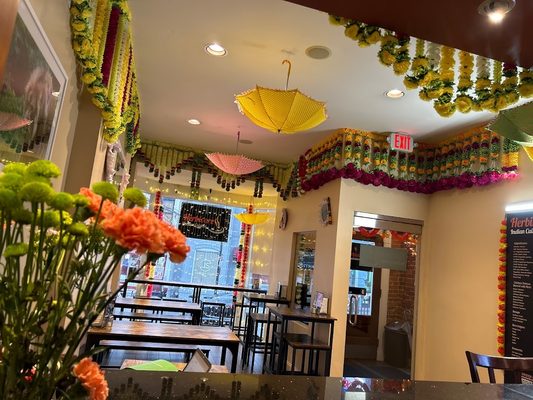 Herbivore Indian Cuisine (Vegetarian & Non-Vegetarian) by null