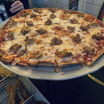 Zaffiro's Pizza - Cheese and sausage thin crust. - Pizza Near Me - Milwaukee, Wisconsin Zaffiro's Pizza - Cheese and sausage thin crust. - Pizza Near Me - Milwaukee, Wisconsin