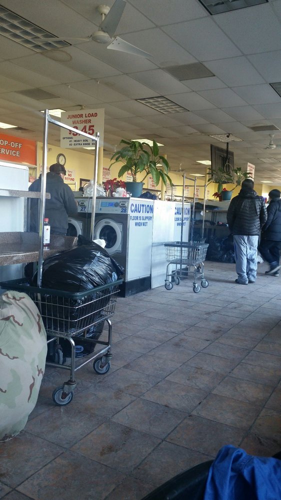 H & Z LAUNDROMAT Updated August 2024 6579 Roosevelt Blvd