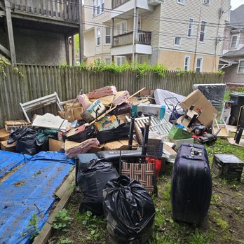 R+Z Junk Removal - Junk taking over your life? - Junk Removal & Hauling Near Me R+Z Junk Removal - Junk taking over your life? - Junk Removal & Hauling Near Me