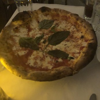 Baci & Abbracci - Margarita pizza - Pizza Near Me - Brooklyn, New York