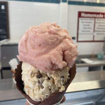 Danish Cone Factory - Ice Cream & Frozen Yogurt Near Me - Estes Park, Colorado Danish Cone Factory - Ice Cream & Frozen Yogurt Near Me - Estes Park, Colorado