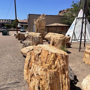 Geronimo Trading Post - Jewelry Near Me - Joseph City, Arizona