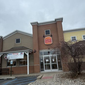 Burger King - Burgers Near Me - De Motte, Indiana