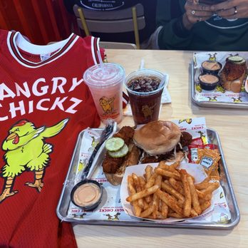 Angry Chickz - The #3 with a tea. Best chicken hands down! With an exclusive Jersey to show love & support - Chicken Shop Near Me - Ventura, California