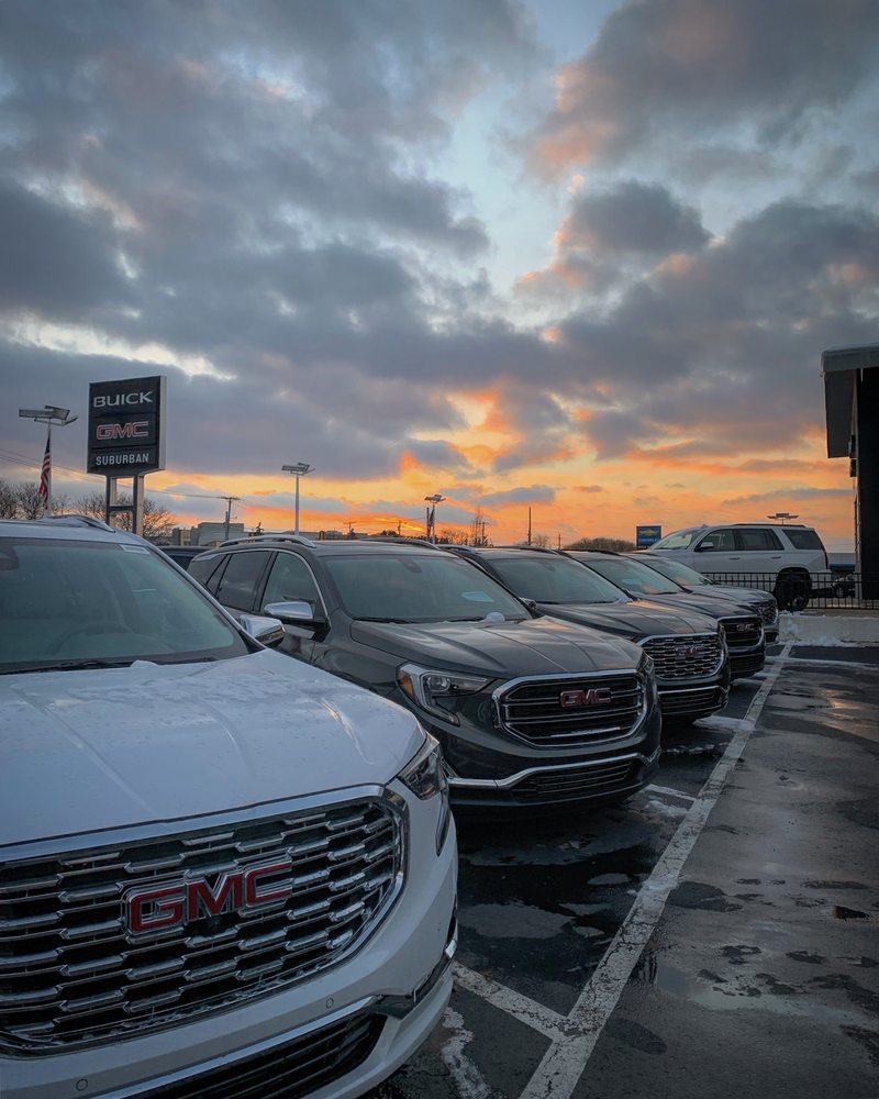 SUBURBAN BUICK GMC OF TROY 97 Reviews 1850 W Maple Rd, Troy
