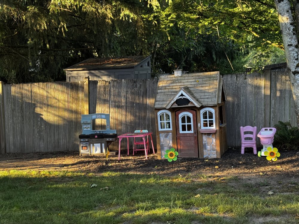 Shiny stars Daycare - childcare center in Mill Creek, WA