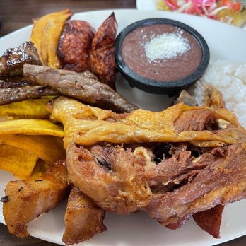 El Valle Latino Grill - Honduran Near Me - Gulfport, Mississippi