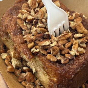 Cinnamon Roll Bakery and Cafe - Coffee & Tea Near Me - Mariposa, California Cinnamon Roll Bakery and Cafe - Coffee & Tea Near Me - Mariposa, California