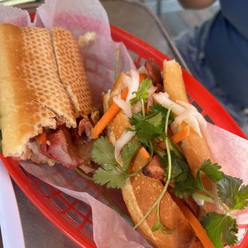 Jenjon's Cafe - 8. BBQ Pork Sandwich - Coffee & Tea Near Me - Union City, California Jenjon's Cafe - 8. BBQ Pork Sandwich - Coffee & Tea Near Me - Union City, California