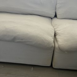 Wallaroo's Furniture and Mattresses