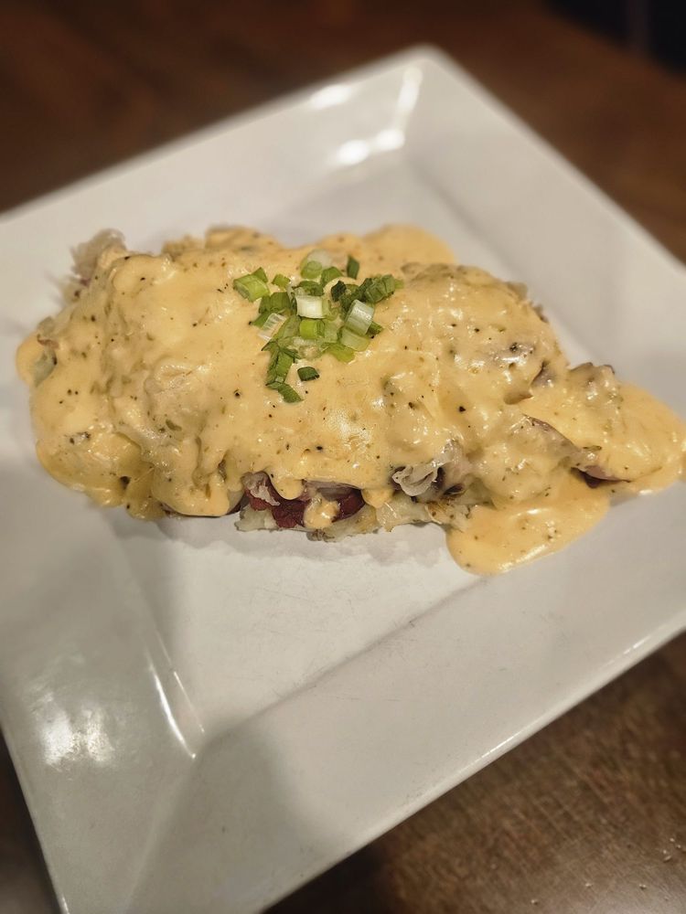 Social spots from The Claddagh Restaurant & Pub