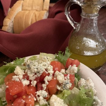 Pasquale’s Italian Restaurant - House salad with a delicious house made Italian dressing - Italian Near Me - Beckley, West Virginia Pasquale’s Italian Restaurant - House salad with a delicious house made Italian dressing - Italian Near Me - Beckley, West Virginia