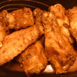 Little Caesar's - Buffalo Chicken Wings
