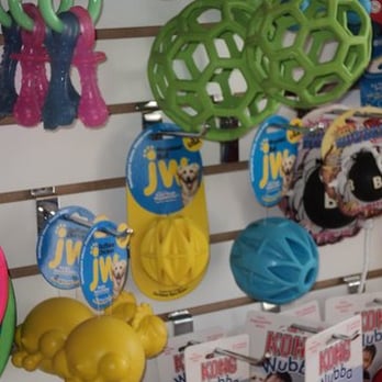 Door County Dog - Large variety of pet accessories. - Pet Stores Near Me - Sturgeon Bay, Wisconsin