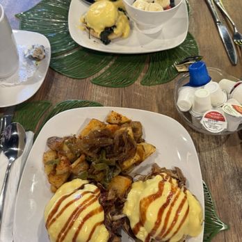 Figmor Cafe and Eatery - Eggs Benedict with smoked pork - Breakfast & Brunch Near Me - North Tonawanda, New York Figmor Cafe and Eatery - Eggs Benedict with smoked pork - Breakfast & Brunch Near Me - North Tonawanda, New York