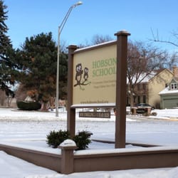 Hobson School - Sign out front