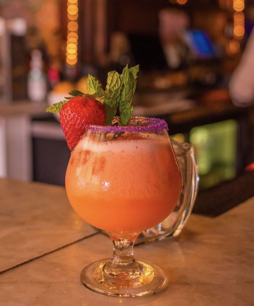 LA DESCARGA 374 Photos & 1100 Reviews 1159 N Western Ave, Hollywood