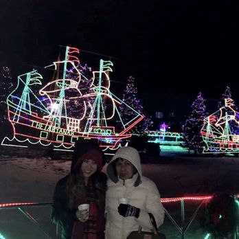 Bentleyville - Tours Near Me - Duluth, Minnesota