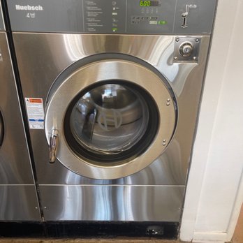 Laundry Center - Washer - Laundry Services Near Me - Peoria, Arizona