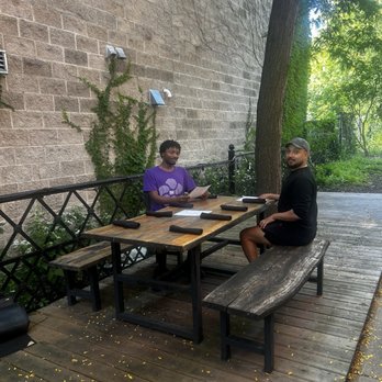Mi Casa Su Cafe - Patio seating - Tacos Near Me - Milwaukee, Wisconsin